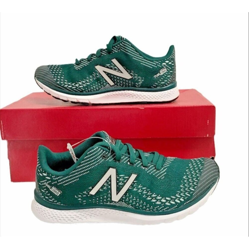 New Balance Women's Vazee Agility V2 Cross Trainer Athletic Shoes - Size 5D